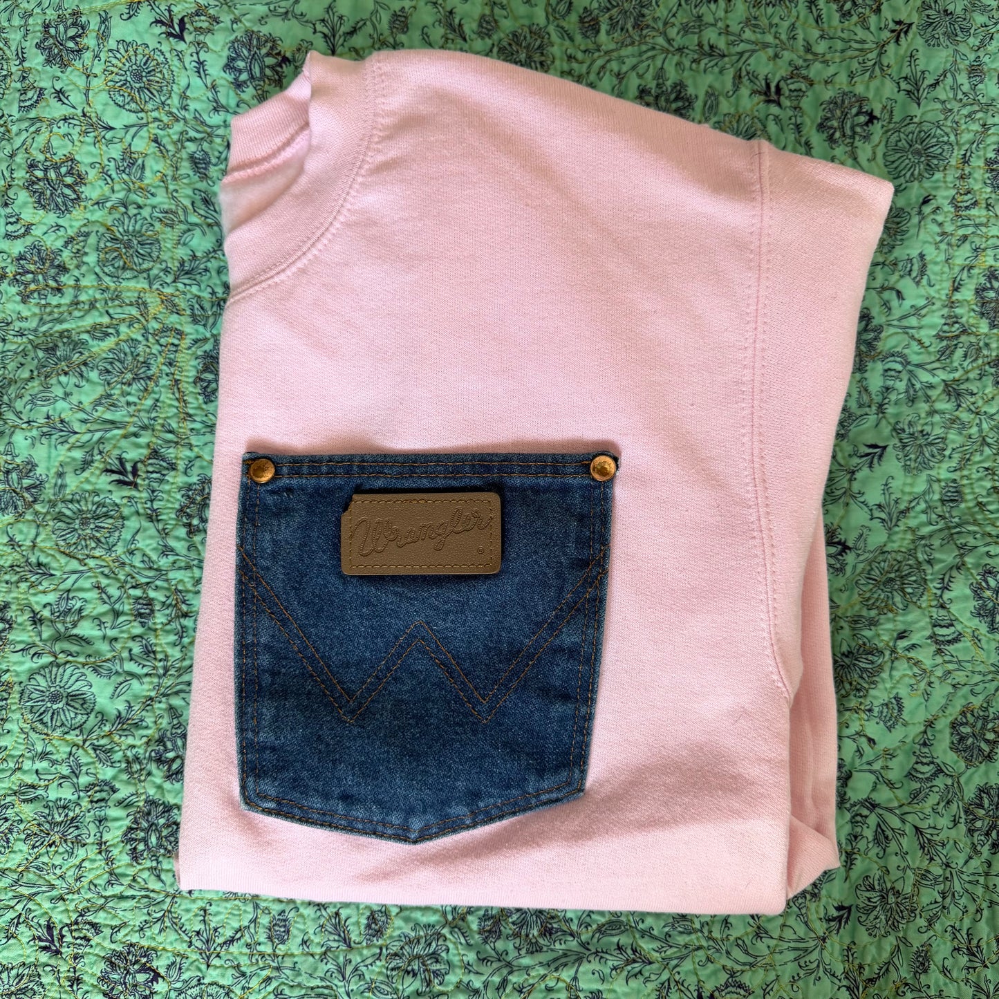 Cowgirl Comfort Crews -WRANGLER-